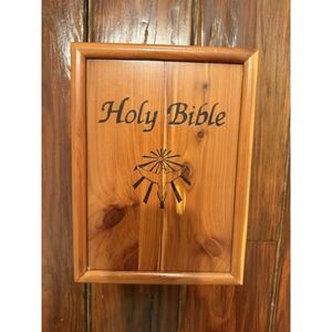 Vintage Cedar Box Wooden Storage Case With Holy Bible Blue‎ Felt Lined Hinged